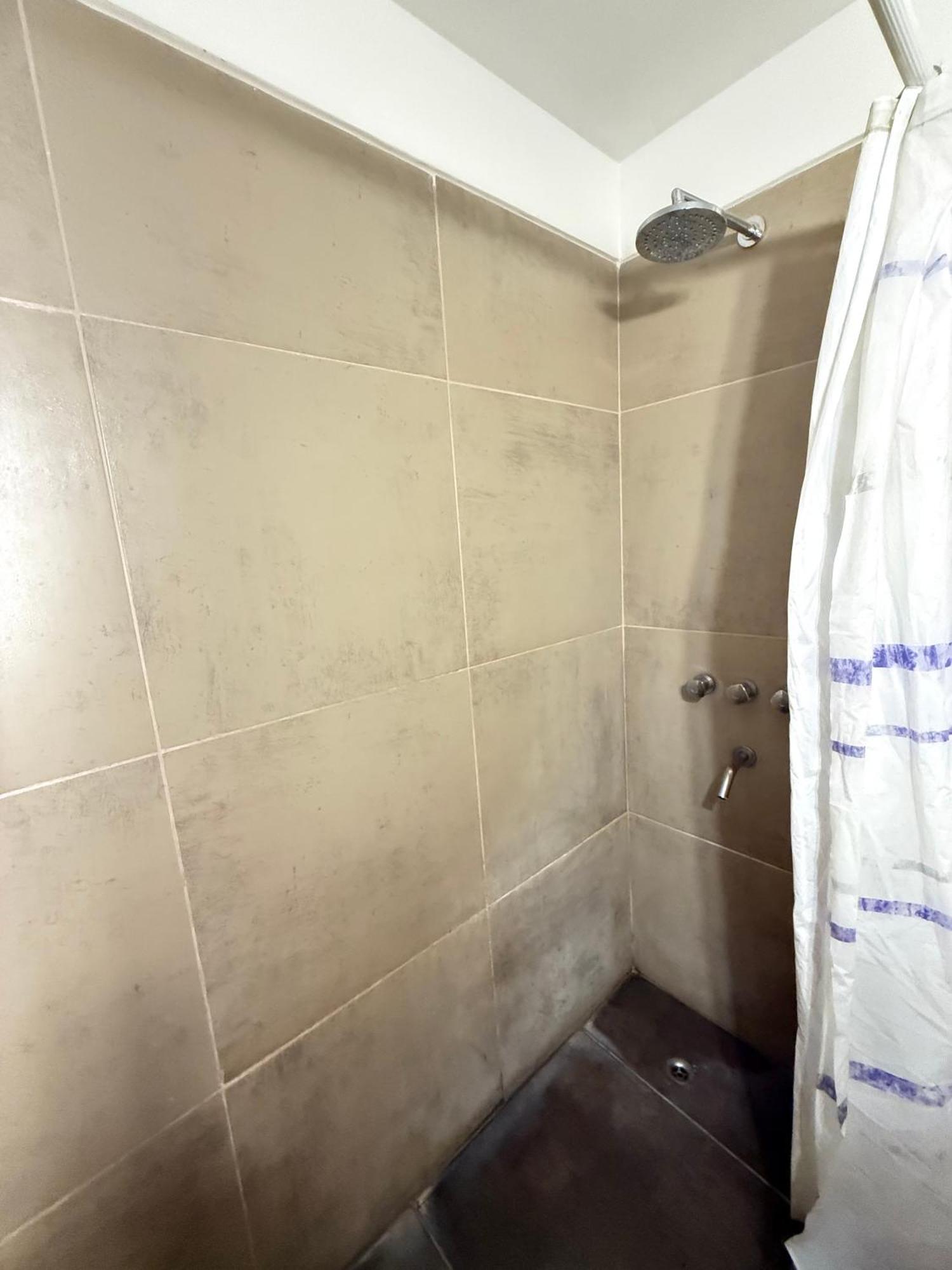 Departamento Centrico Mendozaアパートメント エクステリア 写真
