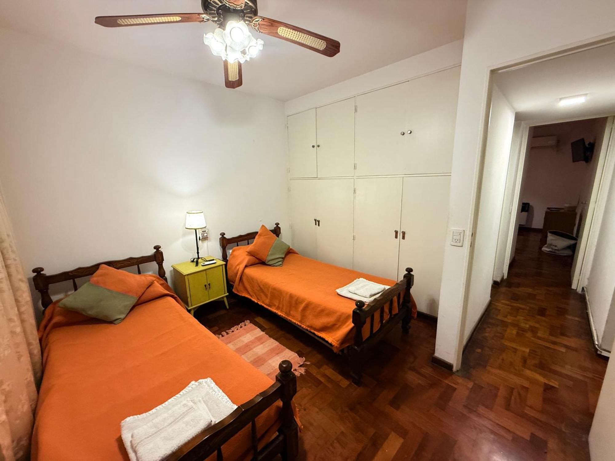 Departamento Centrico Mendozaアパートメント エクステリア 写真