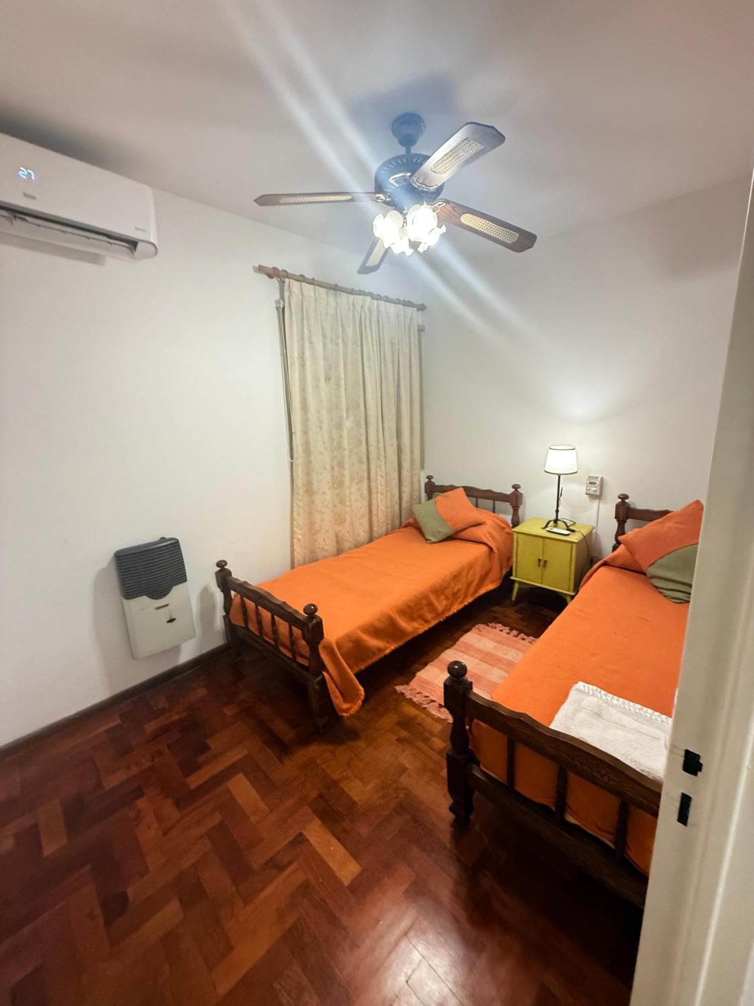Departamento Centrico Mendozaアパートメント エクステリア 写真